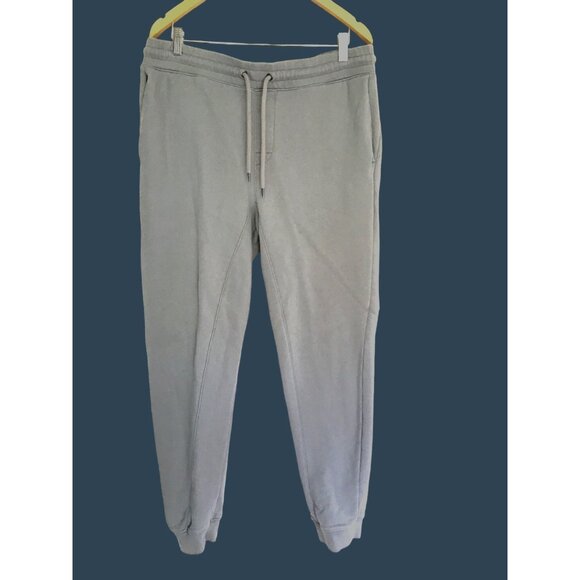H&M - MENS GREY REGULAR FIT ELASTIC WAIST TAPPER LEG SWEATPANTS SIZE X-LARGE - Picture 1 of 7